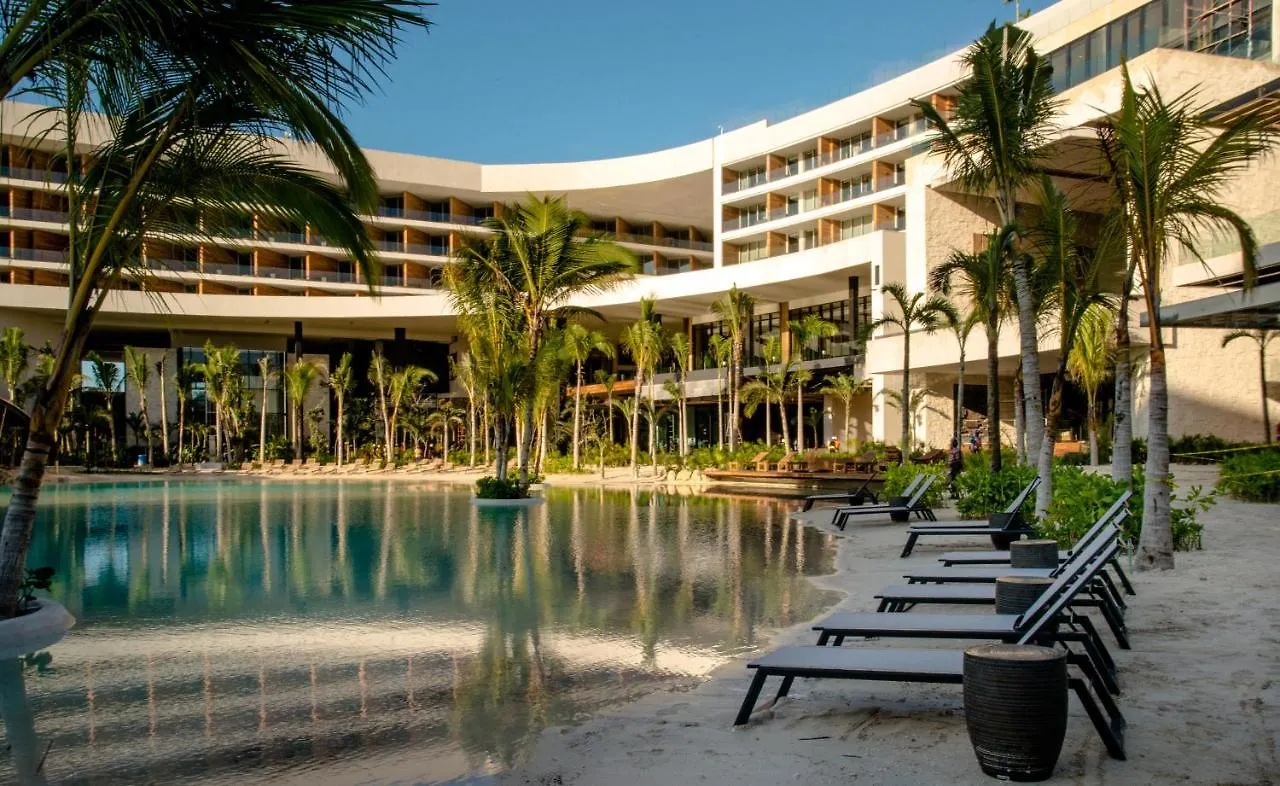 Resort Secrets Moxché Playa del Carmen - Adults Only - All Inclusive